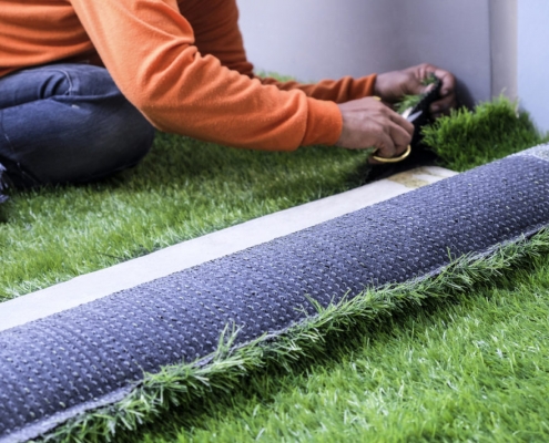 Langkah Pengaplikasian Rumput Sintetis dalam Rumah