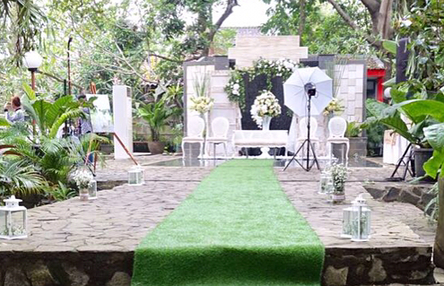 Berkenalan dengan Wedding ala Barat ide desain rumput sintetis